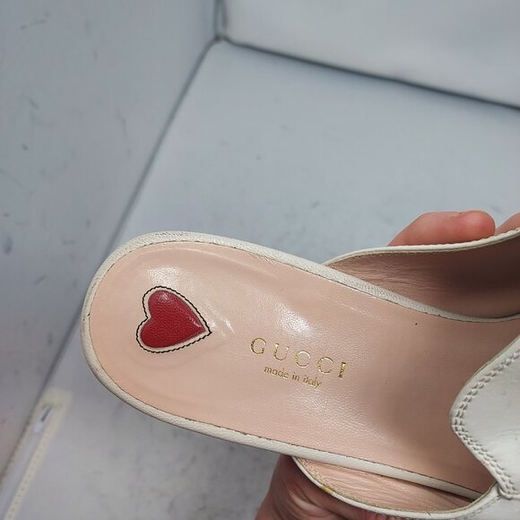 GUCCI Princetown Embroidered Bees Stars White Toe Horsebit Mule - Picture 4 of 13